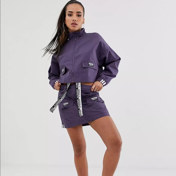 Adidas RYV Patch Pocket Crop Jacket - Picture 4 of 14